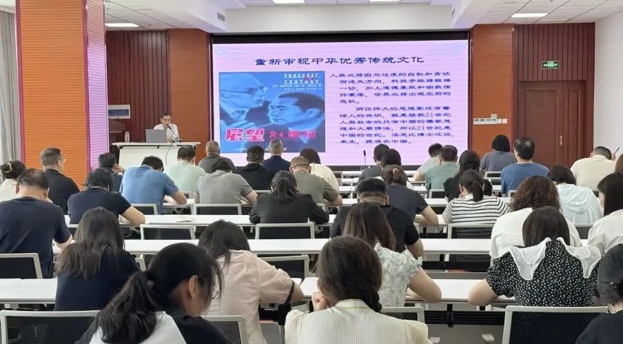 強(qiáng)化安全意識 夯實安全根基——宏河集團(tuán)開展2025年全員培訓(xùn)4